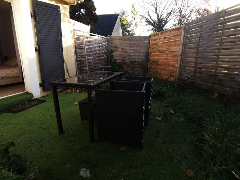 Apartment N1 F2 40m2 Avec Petit Jardin